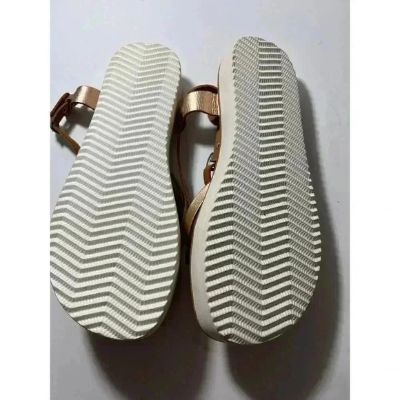 Leather sandals from Greece - Picture 2 of 3